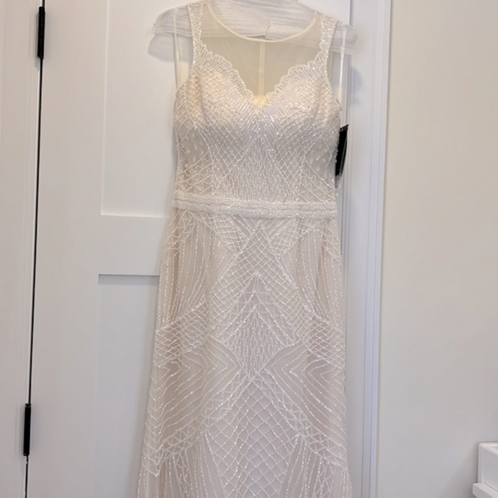 Basix Black Label Mesh Embellished Beaded Dress Gown NWT Color Ivory Size 4 - Picture 6 of 16
